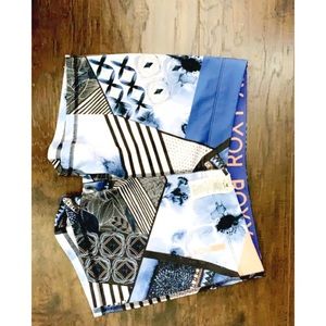 💙roxy work our shorts💙